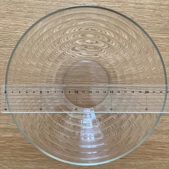 【無料】中古品 ガラス製サラダボウル・オリーブの調理用かき混ぜスプーン他　３点セットの画像