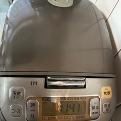 【お取引中】Panasonic 5.5合　炊飯器