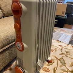 デロンギ　オイルヒーター