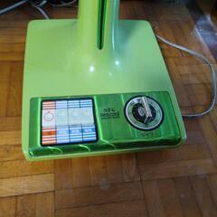 【3/16まで限定無料】扇風機２台セット(リモコン式とボタン式、どちらもタイマーあり、国内メーカー品)の画像