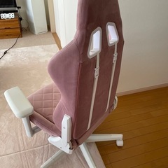 ゲーミングチェア　韓国系インテリアに(^-^)の画像