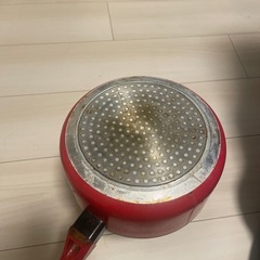 鍋　赤の画像