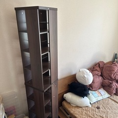 【山善】本棚　360°回転　8段　組み立て済の画像