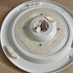 LEDシーリングライト　リモコン付きの画像