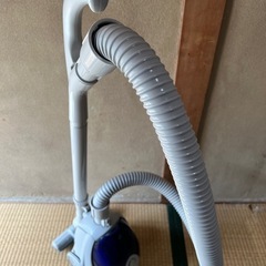 三菱掃除機（13年紙パック式）