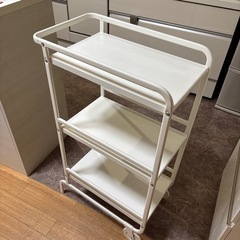 IKEAワゴンの画像