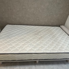 マットレスセミダブルお値段交渉受け付けます