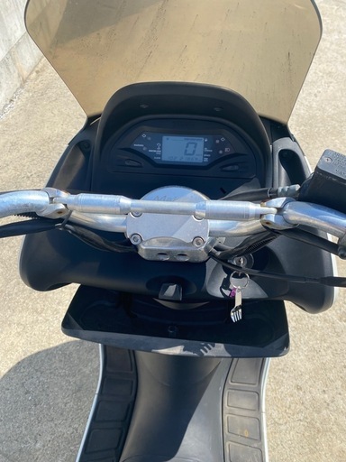 YAMAHA マジェスティ125 FI