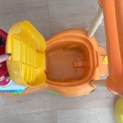 アンパンマンよくばりビジーカーの画像