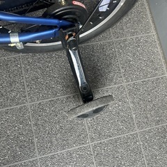 (美品、数回の使用のみ)16インチの画像