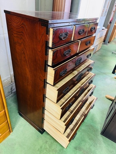 【値下げ中】岩屋堂の高級箪笥【美品】