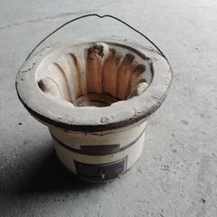 キンカ　木炭コンロ？