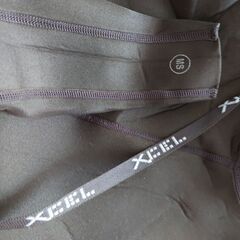 XCEL ウェットスーツ 黒　MSサイズ