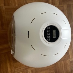 ペット乾燥ボックス ペット乾燥箱 1年保証 自動ドライボール ドライヤー 600Ｗ 50L 大容量 犬 猫 小型犬用 お風呂後 タイマー機能 清潔 UVブルーライト マイナスイオン 低騒音 恒温 急速 速乾 ペットハウス ドライ ルーム 循環送風の画像