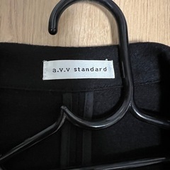 a.v.v 黒ジャケットの画像