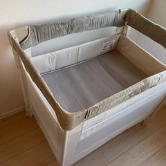 ベビーベッド　Aprica　ココネル　エアープラス　ココネルエアーの画像