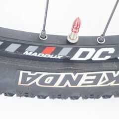 MADDUX 「マダックス」 DC3.0 リム FORMURA ハブ フロントホイールの画像