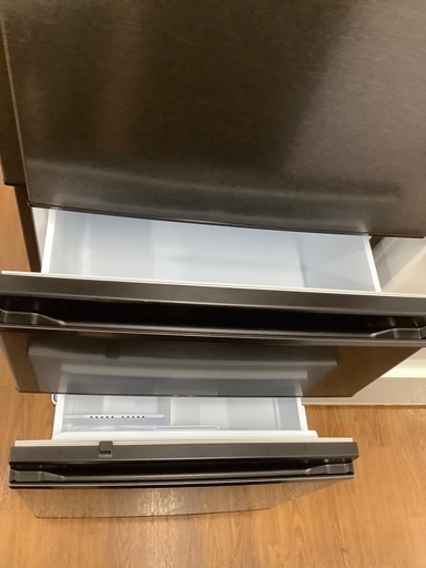 3ドア冷蔵庫　MITSUBISHI MR-CX37H-T 365L 2023年製