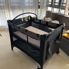 【定価16,500円】カトージ折りたたみベビーベッドの画像
