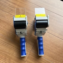 梱包用　ハンドル型　テープカッターの画像