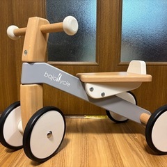 ボーネルンド　bajocycle 木の四輪バイク 三輪車 室内用...