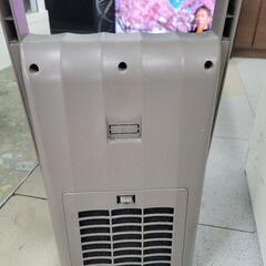 エスケイジャパン　人感センサー付き　電気温風機　W-01　中古　リサイクルショップ宮崎屋住吉店25.9.12の画像