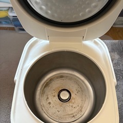 アイリスオーヤマ　炊飯器　の画像