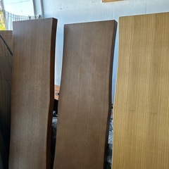 カウンター、テーブル、椅子用一枚板
の画像