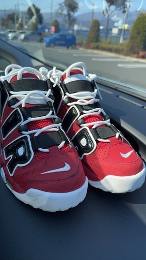 NIKE エアモアアップテンポブルズ