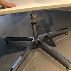 Wilkhahn チェア　高さ調整可能　回転式　キャスター付き　
残り2脚の画像