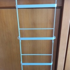 ニトリ 引っ掛け式スリッパラック 