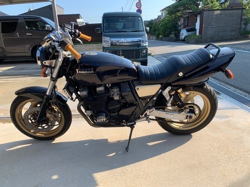 バイク YAMAHA XJR400R