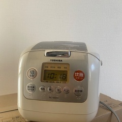 炊飯器の画像