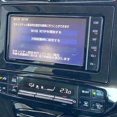 プリウス　S  セーフティープラス2   E-four  4WDの画像
