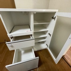 食器棚