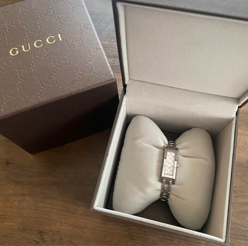 GUCCI 腕時計