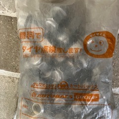 中古トヨタ純正ナット20個の画像