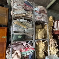 布団、毛布、カーペット、絨毯
