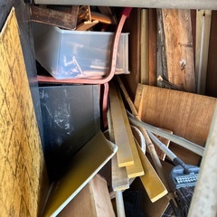 古家具、廃家具、廃材の画像