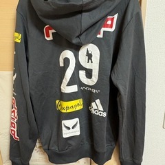 adidasジップパーカー　M sizeの画像