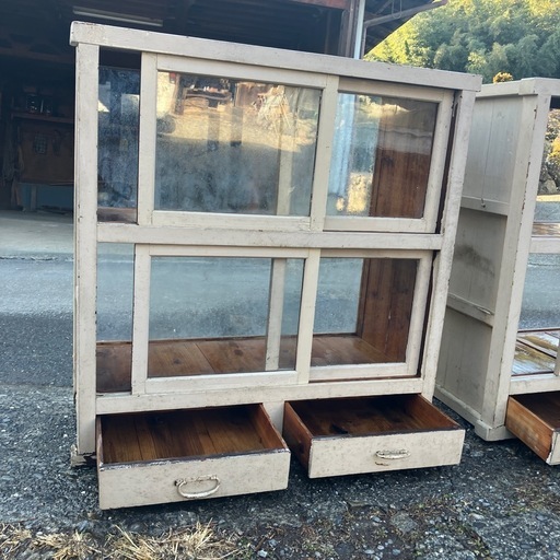 什器　収納　キャビネット　アンティーク　ビンテージ　パン屋