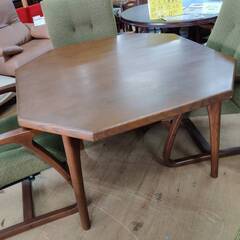 【愛品倶楽部柏店】FUJI FURNITURE 冨士ファニチア 八角形ダイニング5点SET リクライニング機能付きの画像