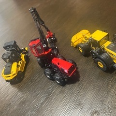コマツ　株主優待限定ミニカー3台セット