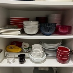 食器棚の画像