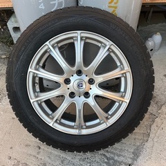 スタッドレス　215/60/17　