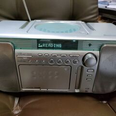 Kenwood Rampage MDX-G3、昭和のラジカセ(ジャンク)の画像