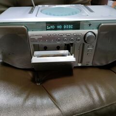 Kenwood Rampage MDX-G3、昭和のラジカセ(ジャンク)の画像