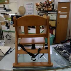 木製ベビーチェア ¥3000(42✕38✕50cm/座面高23cm)【こちらは店舗です。浜村鹿野温泉ICから3分 買取本舗 宮本リサイクル 営業時間9～19時 定休日水曜のみ←連絡できませんm(_ _)m】の画像