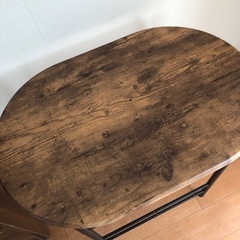 ダイニングテーブルの画像