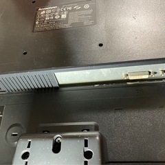 【値下げ中】Lenovo(レノボ) 22インチモニター ※電源コード付き その②の画像